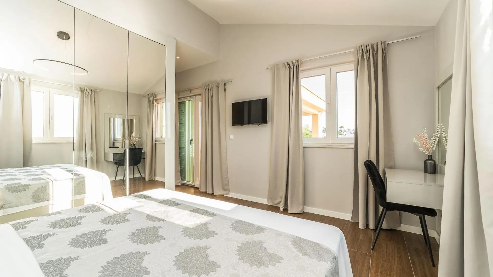 Exclusive Luxury Villa With Glorious Sea View - By Ta Leut Agency Privlaka