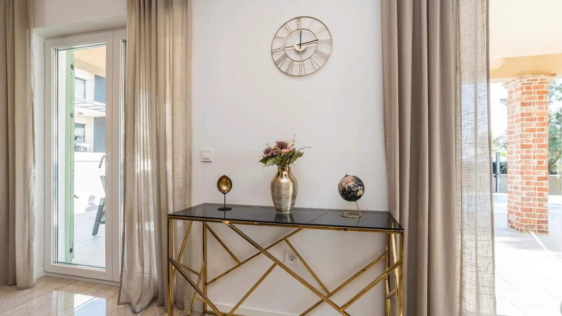 Exclusive Luxury Villa With Glorious Sea View - By Ta Leut Agency Privlaka  0*, Privlaka (Zadar)